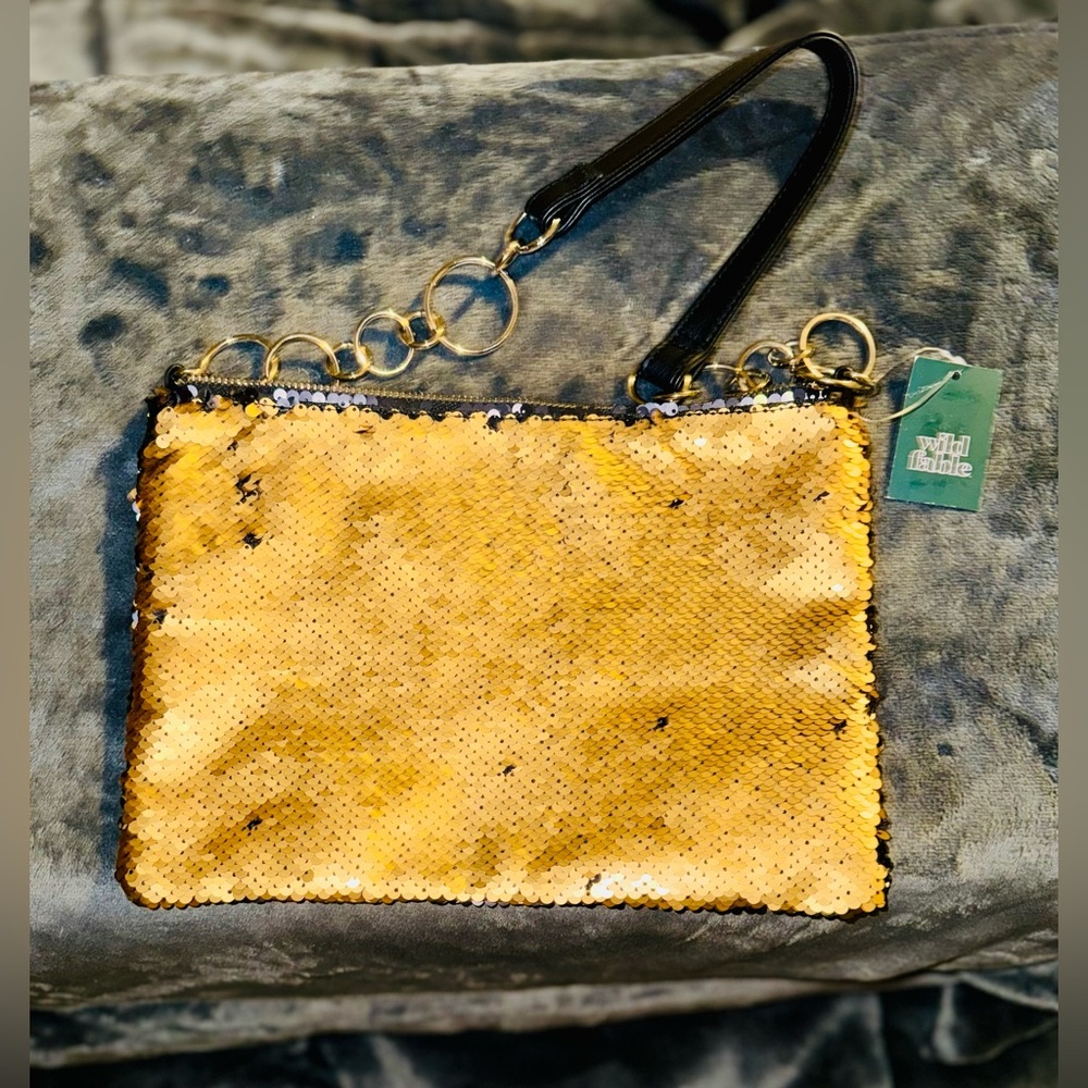 *New* Gold & Black Sequin Women’s HandBag